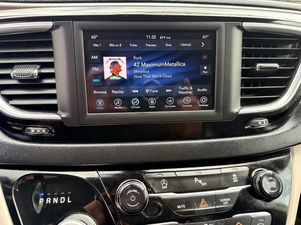 Chrysler Pacifica  2020