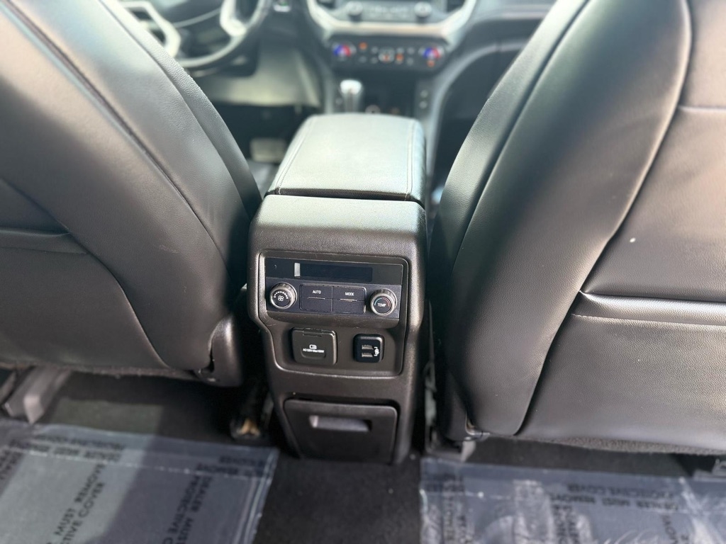 GMC Acadia SLT-1 AWD 2018