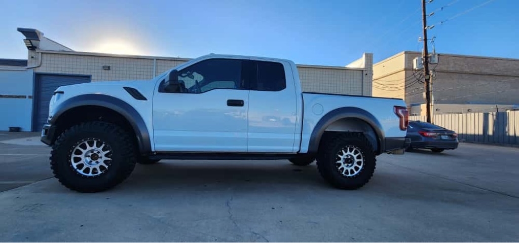 Ford F-150 Raptor SuperCab 4WD 2019