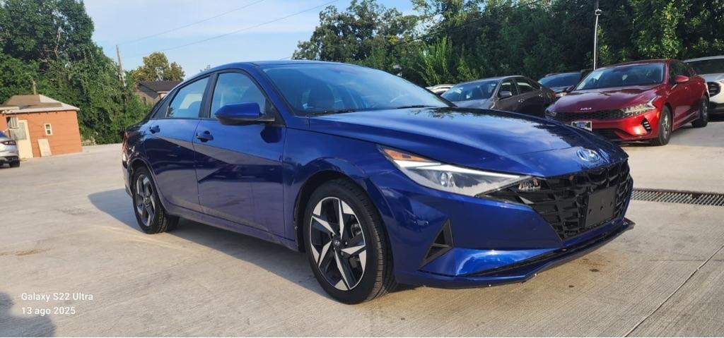 Hyundai Elantra SEL 2023