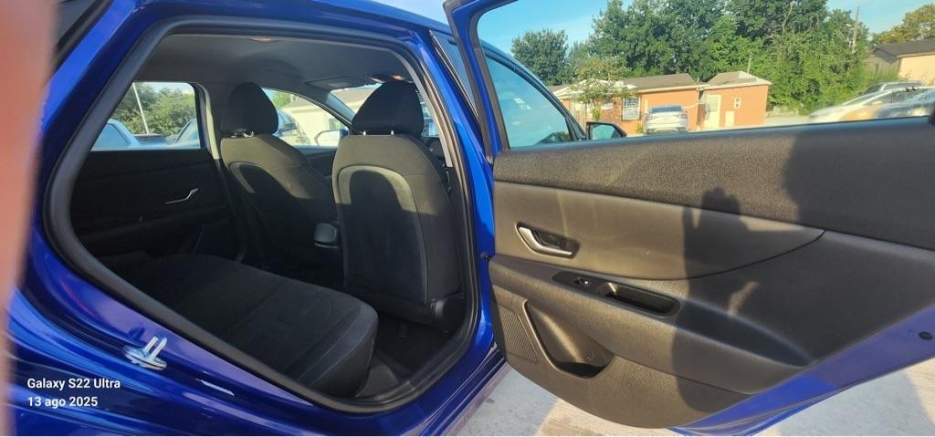 Hyundai Elantra SEL 2023