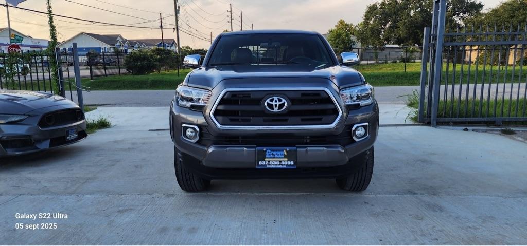 Toyota Tacoma Limited Double Cab V6 6AT 4WD 2017