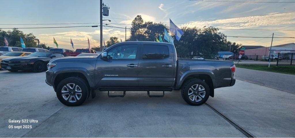 Toyota Tacoma Limited Double Cab V6 6AT 4WD 2017