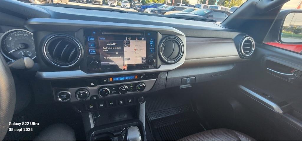 Toyota Tacoma Limited Double Cab V6 6AT 4WD 2017