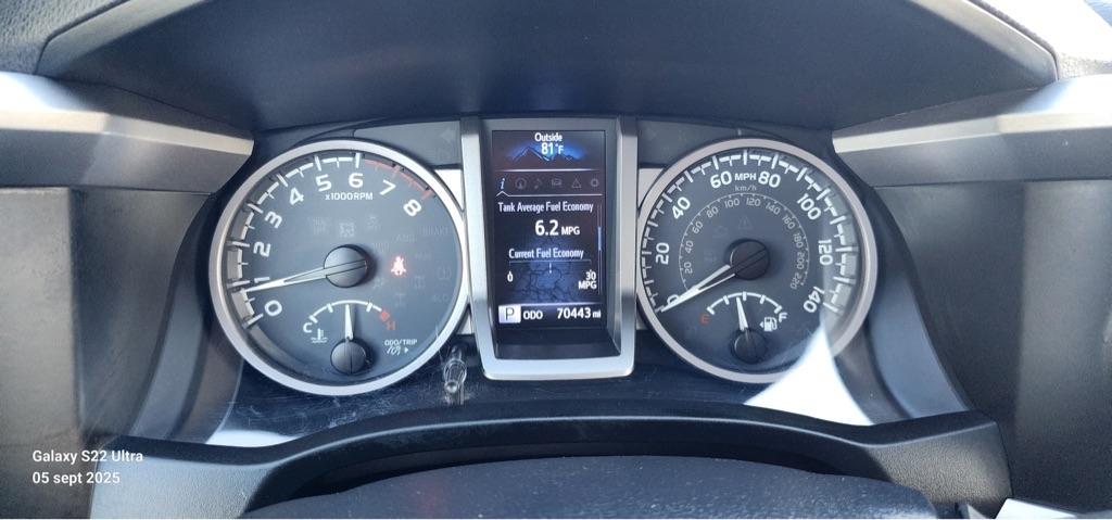 Toyota Tacoma Limited Double Cab V6 6AT 4WD 2017