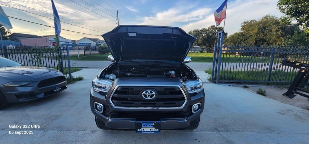 Toyota Tacoma Limited Double Cab V6 6AT 4WD 2017