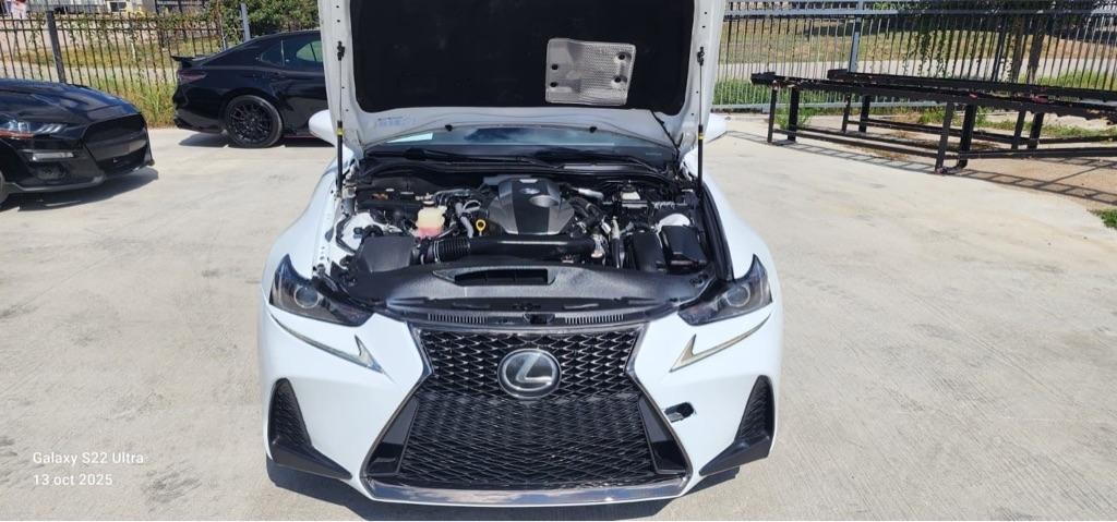 Lexus IS 200t 2017