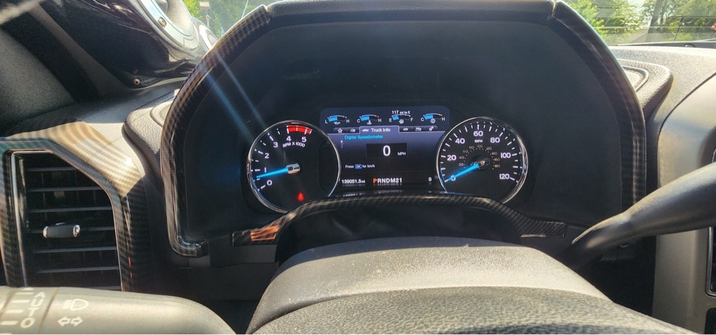 Ford F-250 SD Lariat Crew Cab 4WD 2019 Ford F-250 SD Lariat Crew Cab 4WD 2019