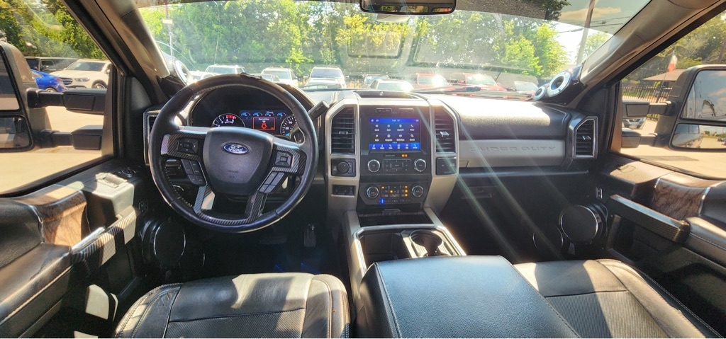 Ford F-250 SD Lariat Crew Cab 4WD 2019 Ford F-250 SD Lariat Crew Cab 4WD 2019