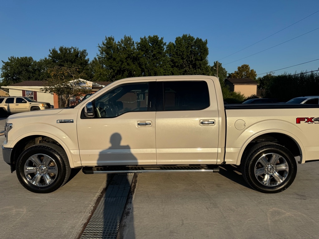 Ford F-150 Lariat SuperCrew 5.5-ft. Bed 4WD 2018 Ford F-150 Lariat SuperCrew 5.5-ft. Bed 4WD 2018