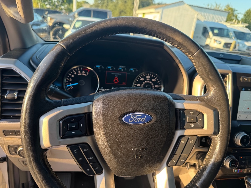 Ford F-150 Lariat SuperCrew 5.5-ft. Bed 4WD 2018 Ford F-150 Lariat SuperCrew 5.5-ft. Bed 4WD 2018