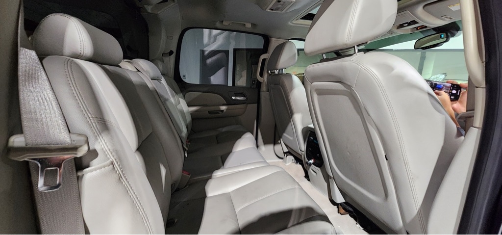 Chevrolet Avalanche LS 4WD 2008