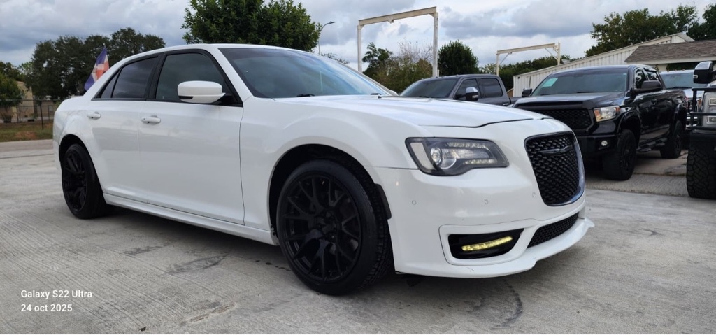 Chrysler 300 S RWD 2019 Chrysler 300 S RWD 2019