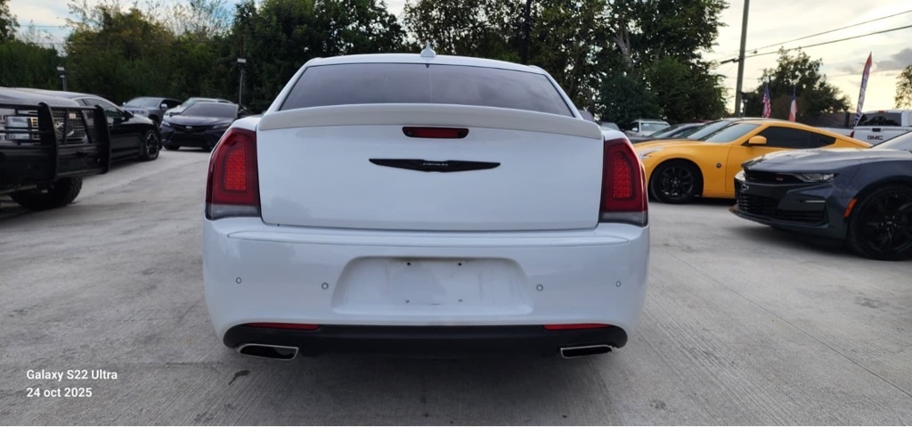 Chrysler 300 S RWD 2019 Chrysler 300 S RWD 2019