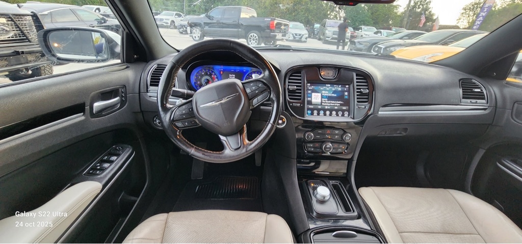 Chrysler 300 S RWD 2019 Chrysler 300 S RWD 2019