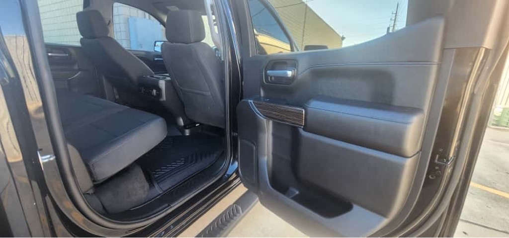 Chevrolet Silverado 1500 LT Trail Boss Crew Cab 4WD 2021