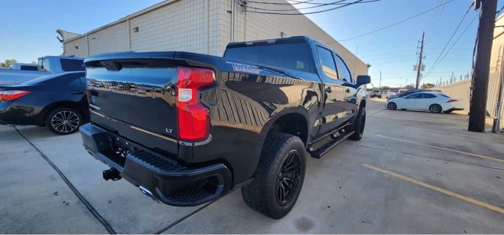 Chevrolet Silverado 1500 LT Trail Boss Crew Cab 4WD 2021