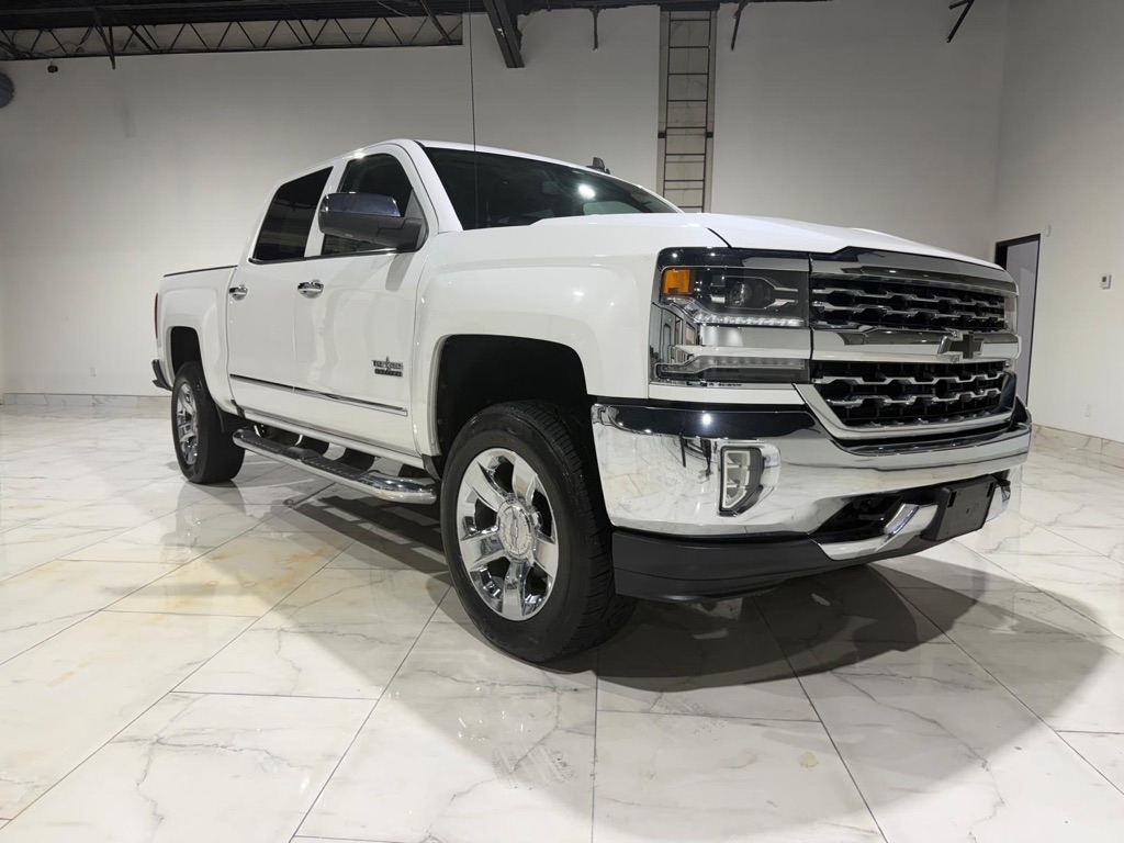 Chevrolet Silverado 1500 LTZ Crew Cab 2WD 2018