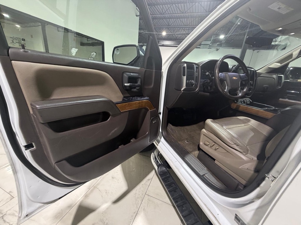 Chevrolet Silverado 1500 LTZ Crew Cab 2WD 2018