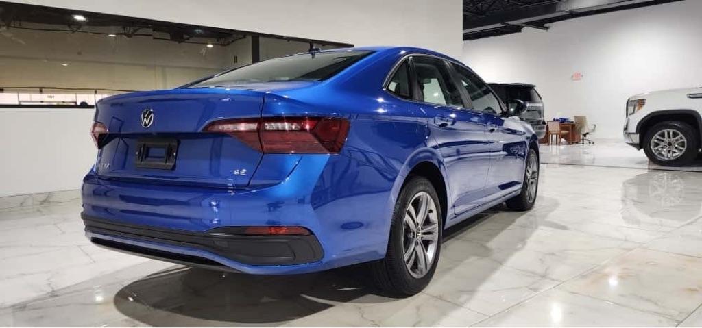 Volkswagen Jetta SE 2024