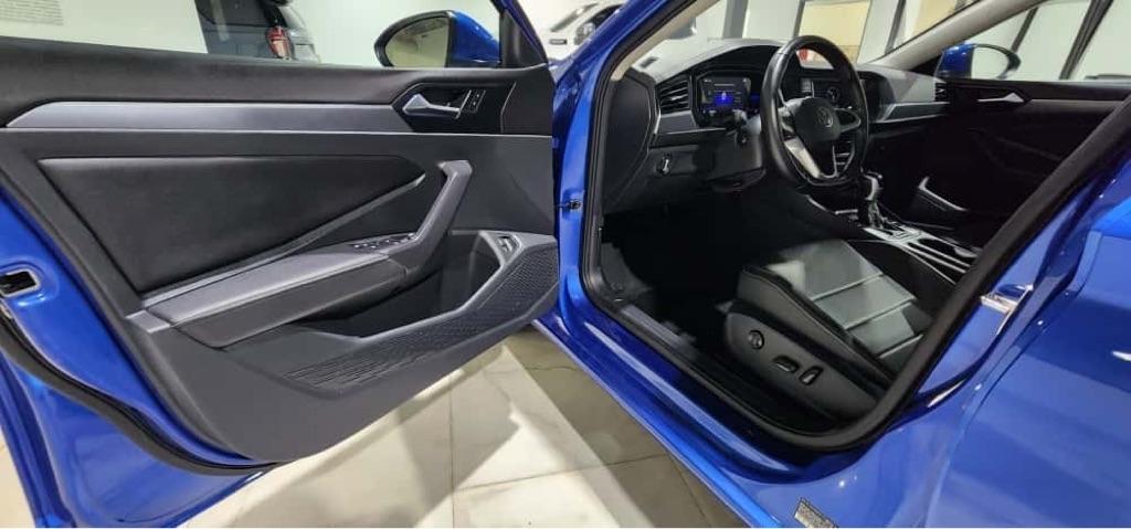 Volkswagen Jetta SE 2024