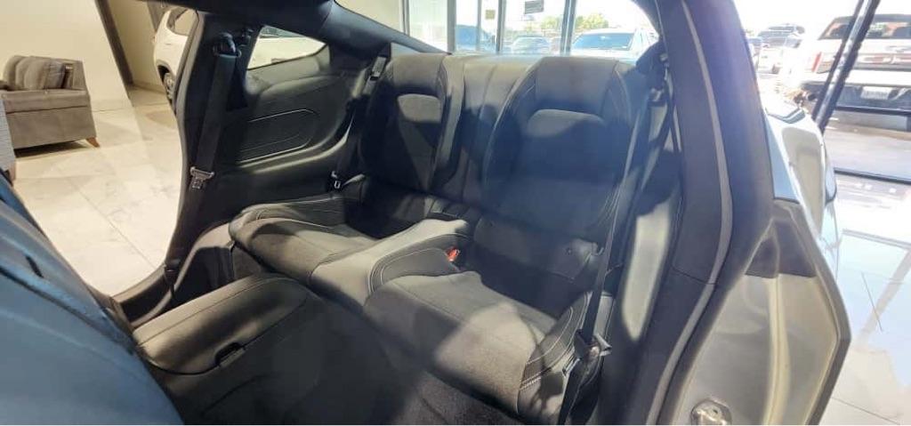 Ford Mustang EcoBoost Coupe 2024