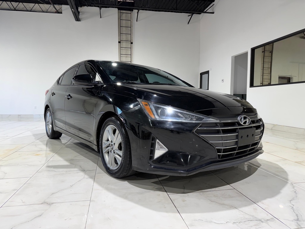 Hyundai Elantra Limited 2020