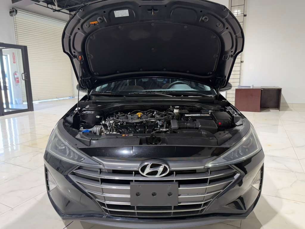 Hyundai Elantra Limited 2020