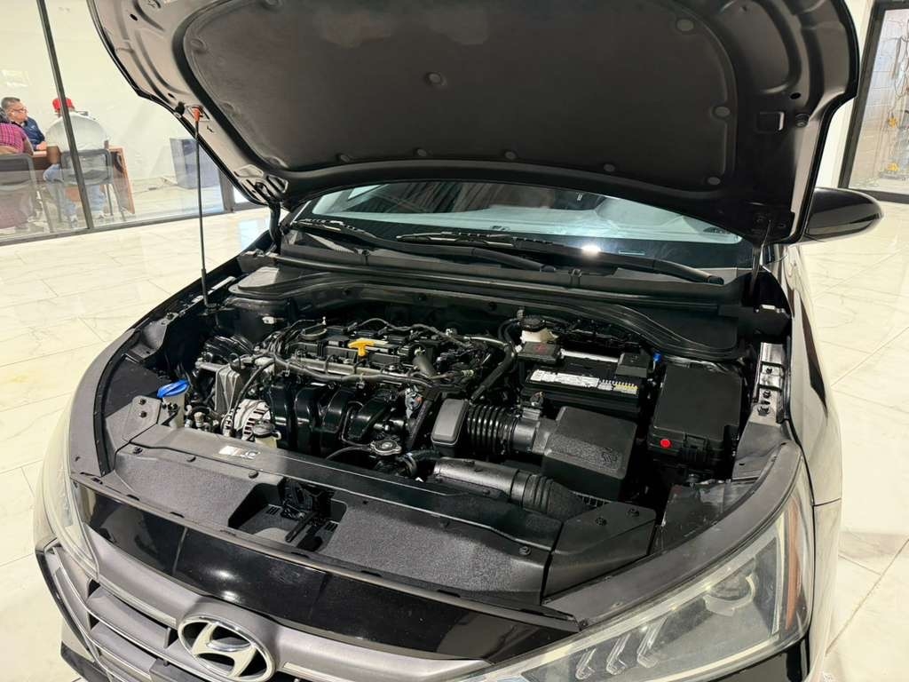 Hyundai Elantra Limited 2020