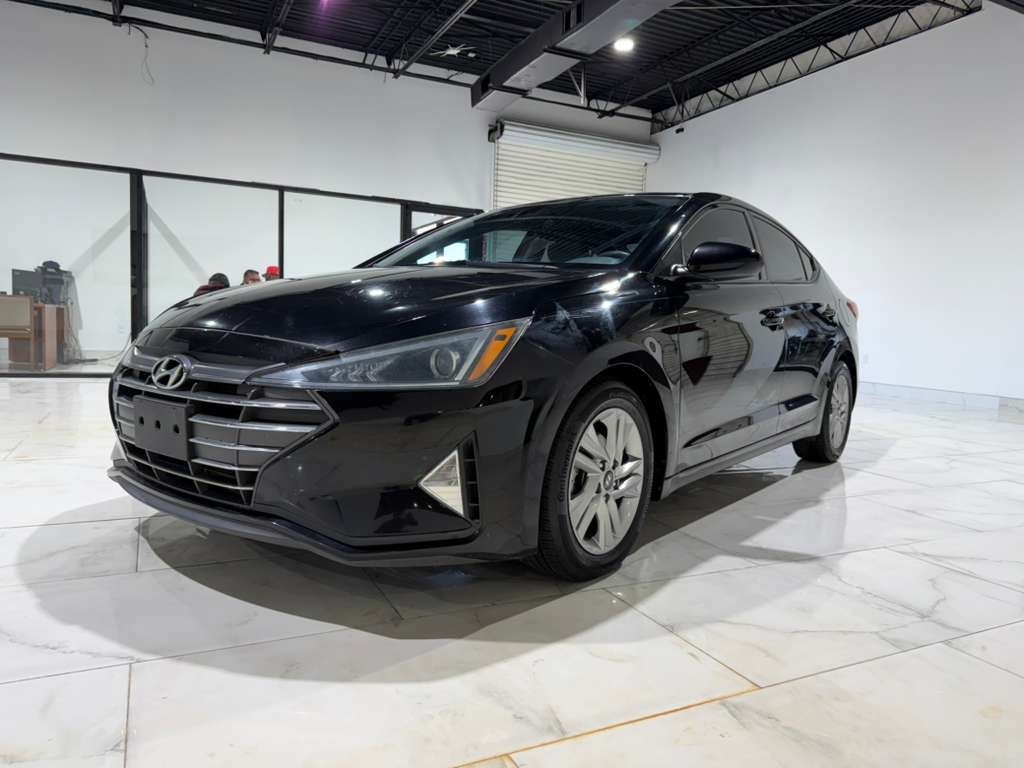 Hyundai Elantra Limited 2020