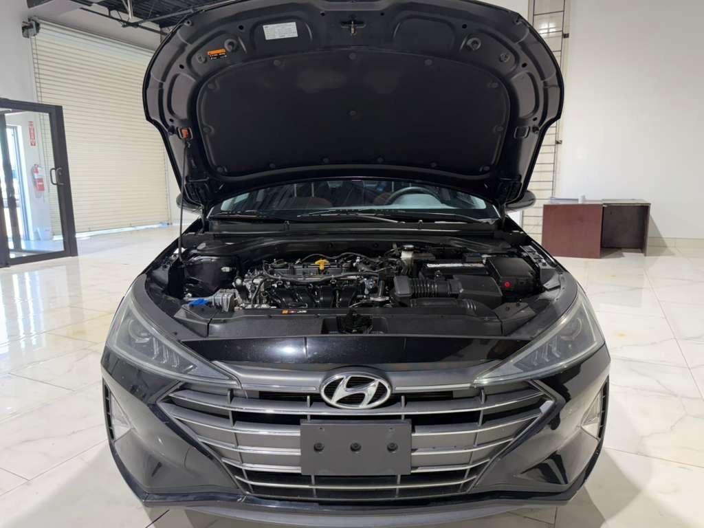 Hyundai Elantra Limited 2020