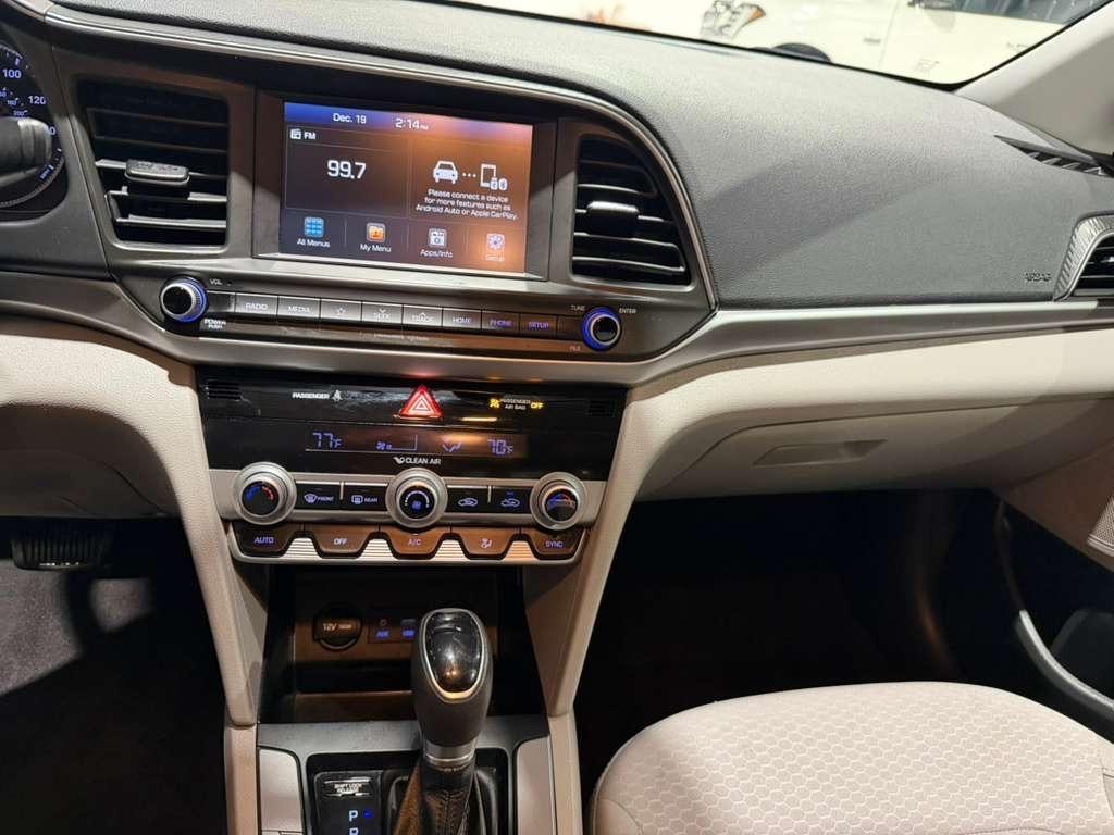 Hyundai Elantra Limited 2020