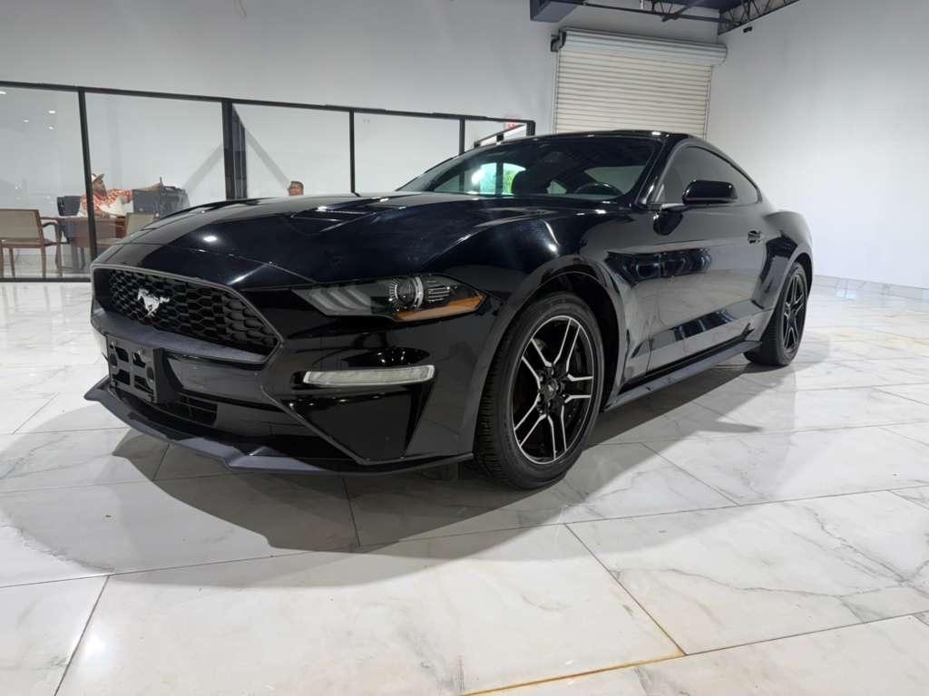 Ford Mustang EcoBoost Coupe 2018