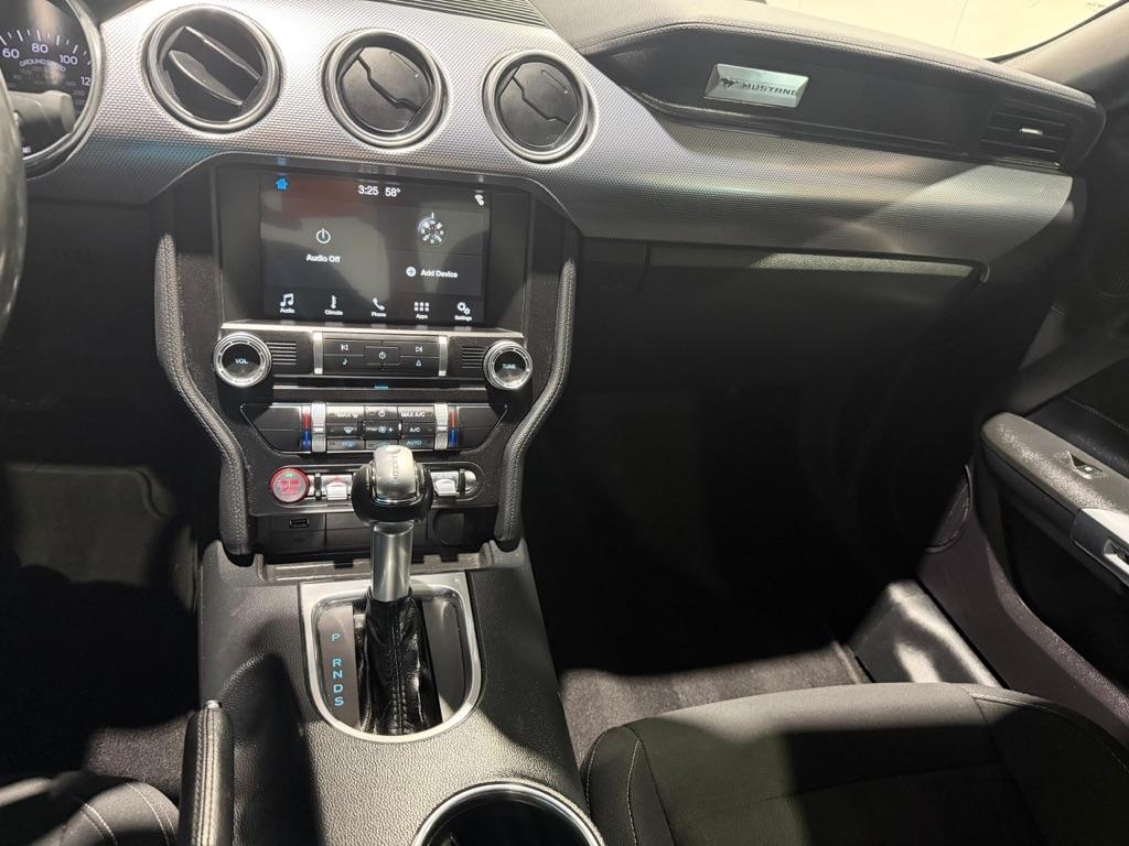 Ford Mustang EcoBoost Coupe 2018