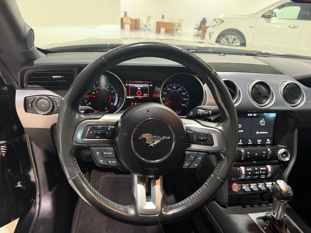 Ford Mustang EcoBoost Coupe 2018