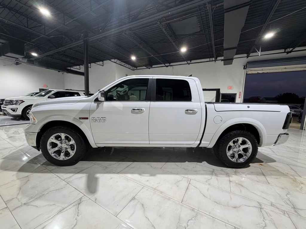 RAM 1500 Laramie Crew Cab SWB 4WD 2017