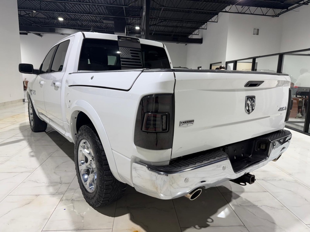 RAM 1500 Laramie Crew Cab SWB 4WD 2017