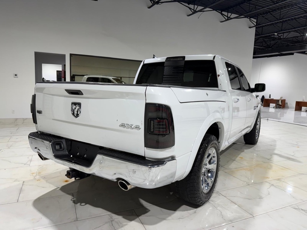 RAM 1500 Laramie Crew Cab SWB 4WD 2017