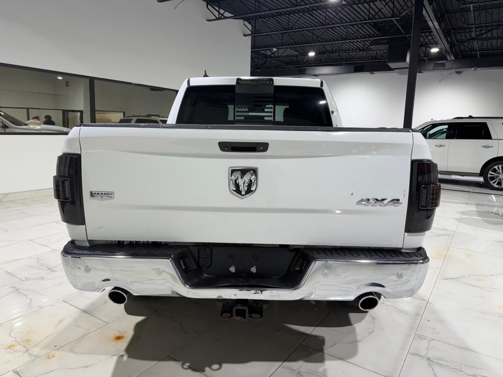 RAM 1500 Laramie Crew Cab SWB 4WD 2017