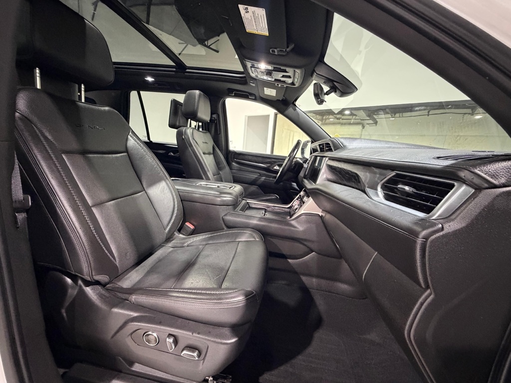 GMC Yukon Denali 2WD 2021