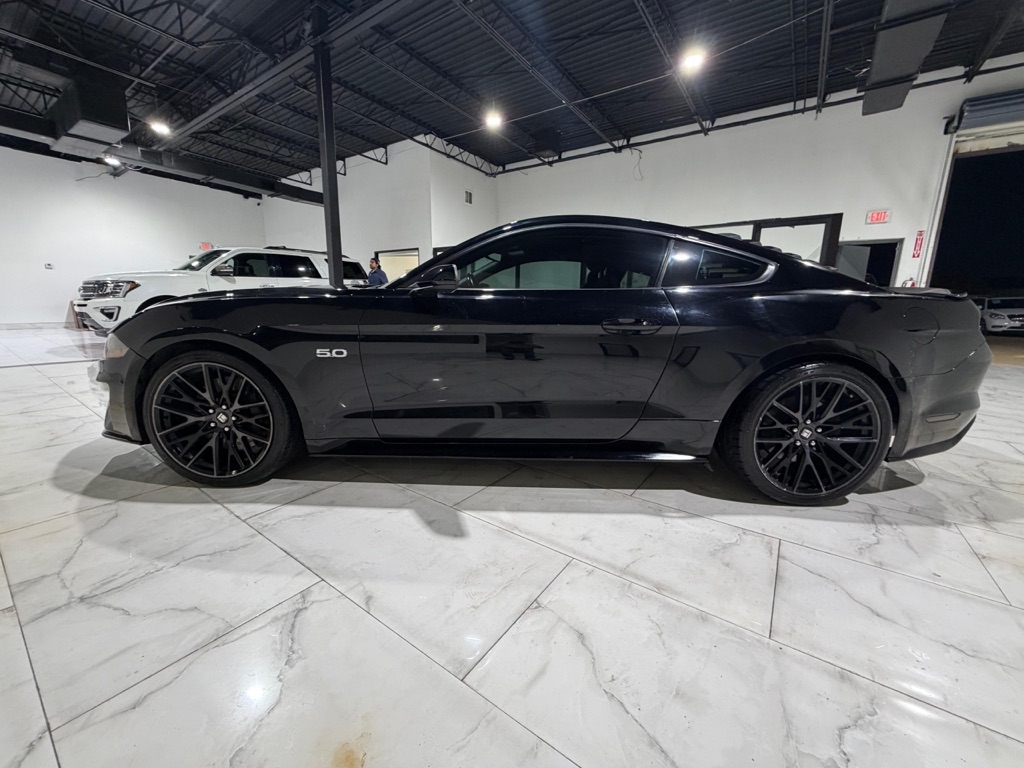 Ford Mustang GT Coupe 2019