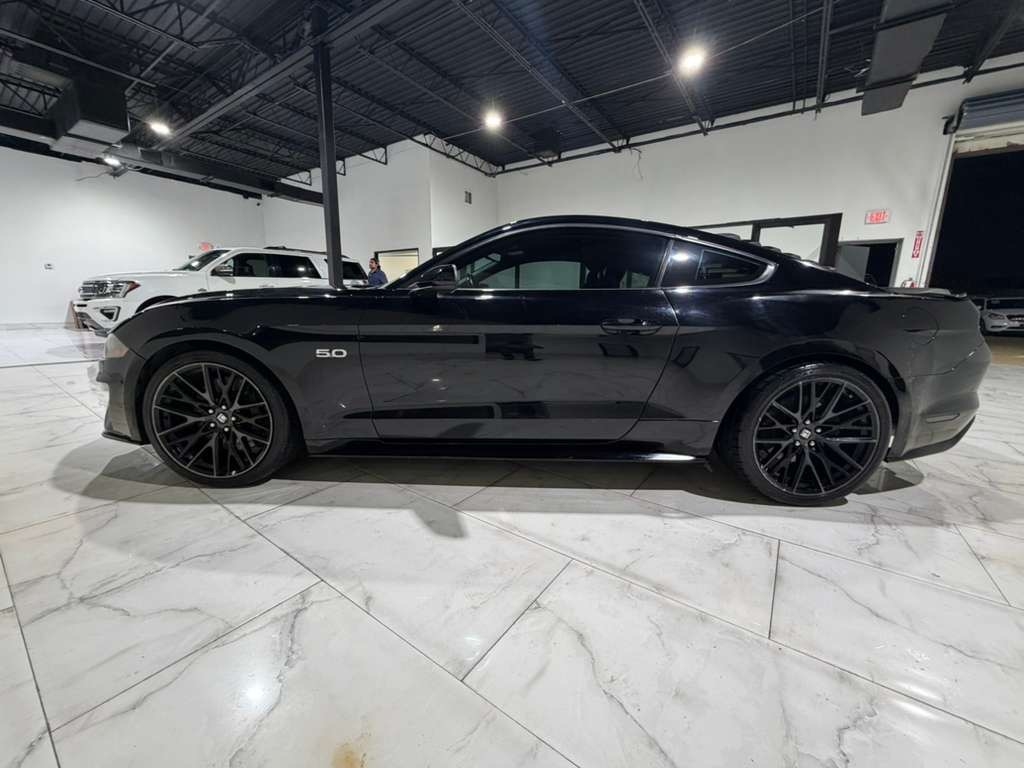 Ford Mustang GT Coupe 2019