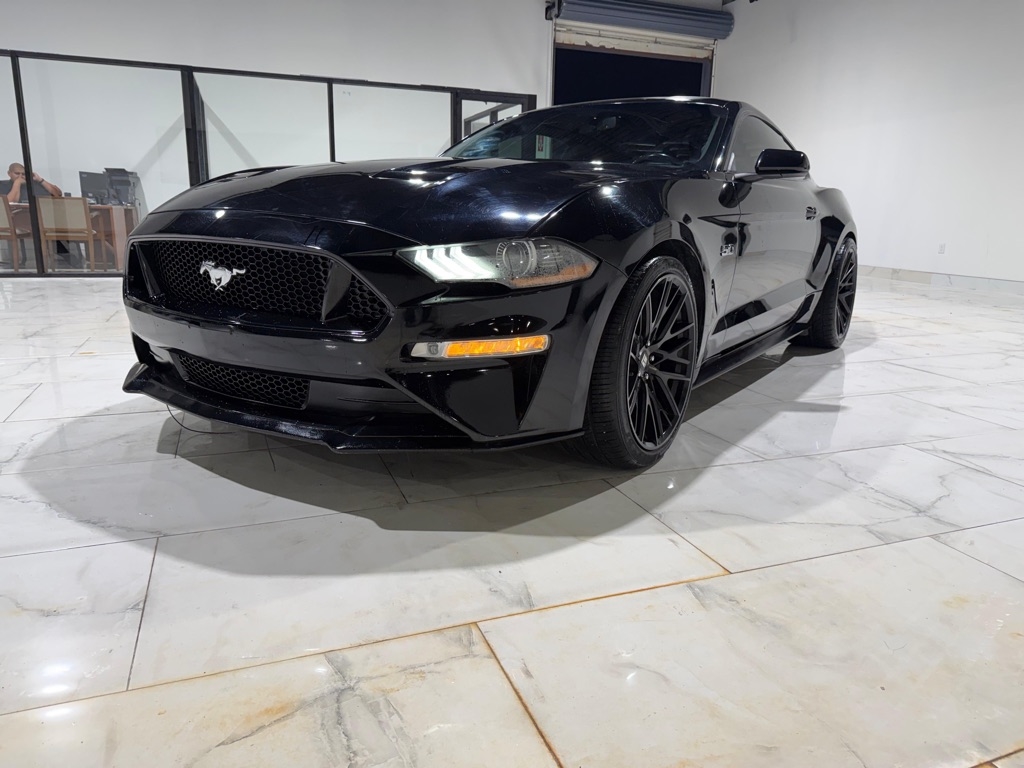 Ford Mustang GT Coupe 2019