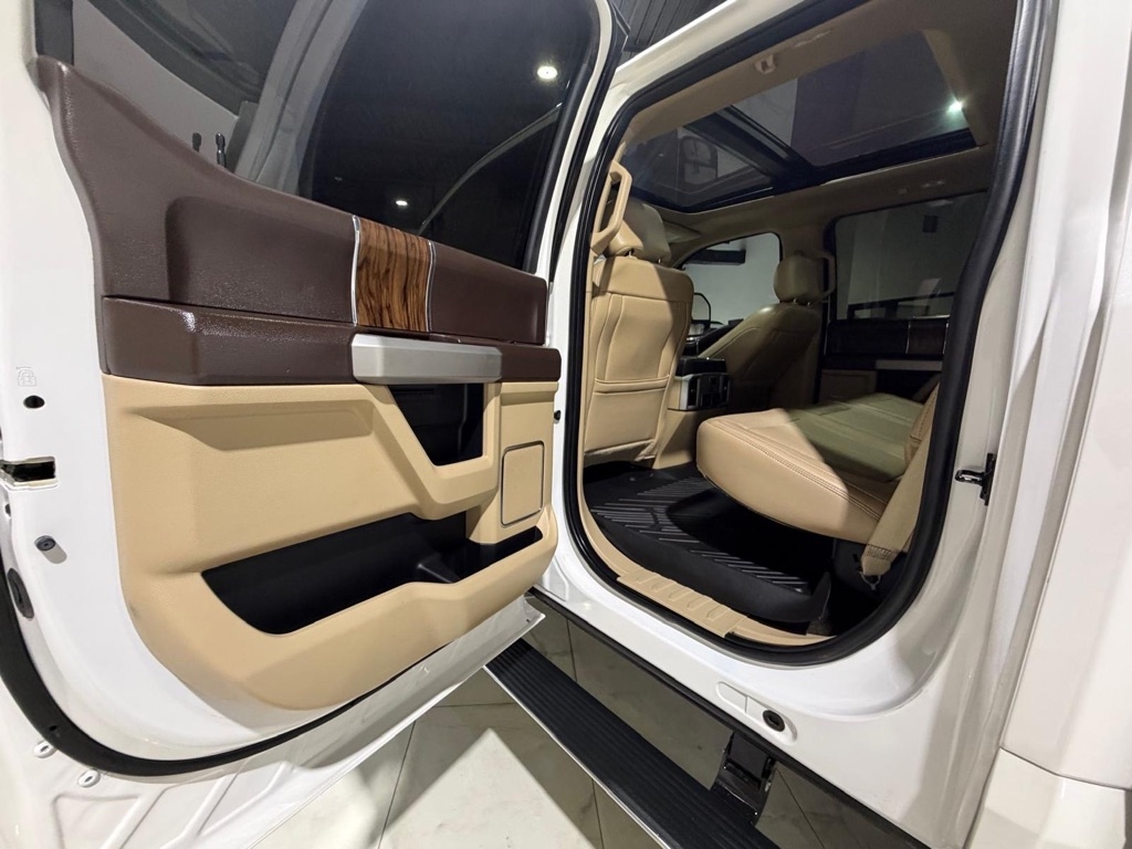 Ford F-150 Lariat SuperCrew 5.5-ft. Bed 4WD 2018