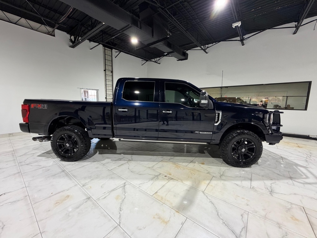 Ford F-250 SD Platinum Crew Cab 4WD 2022