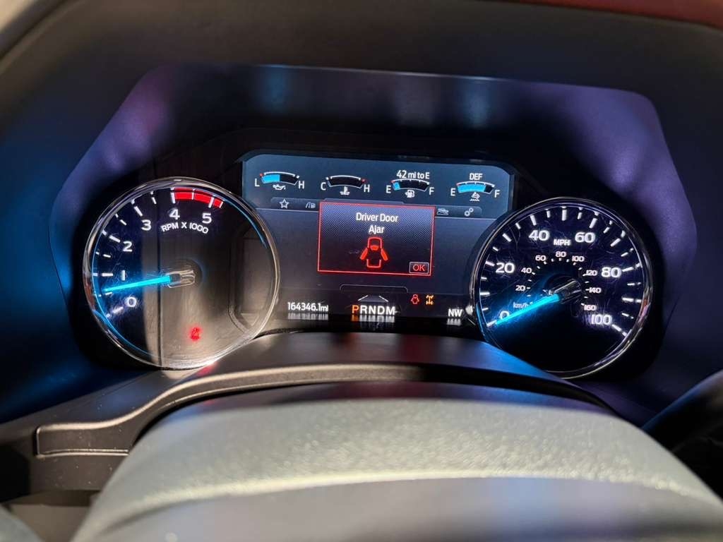 Ford F-250 SD Platinum Crew Cab 4WD 2022