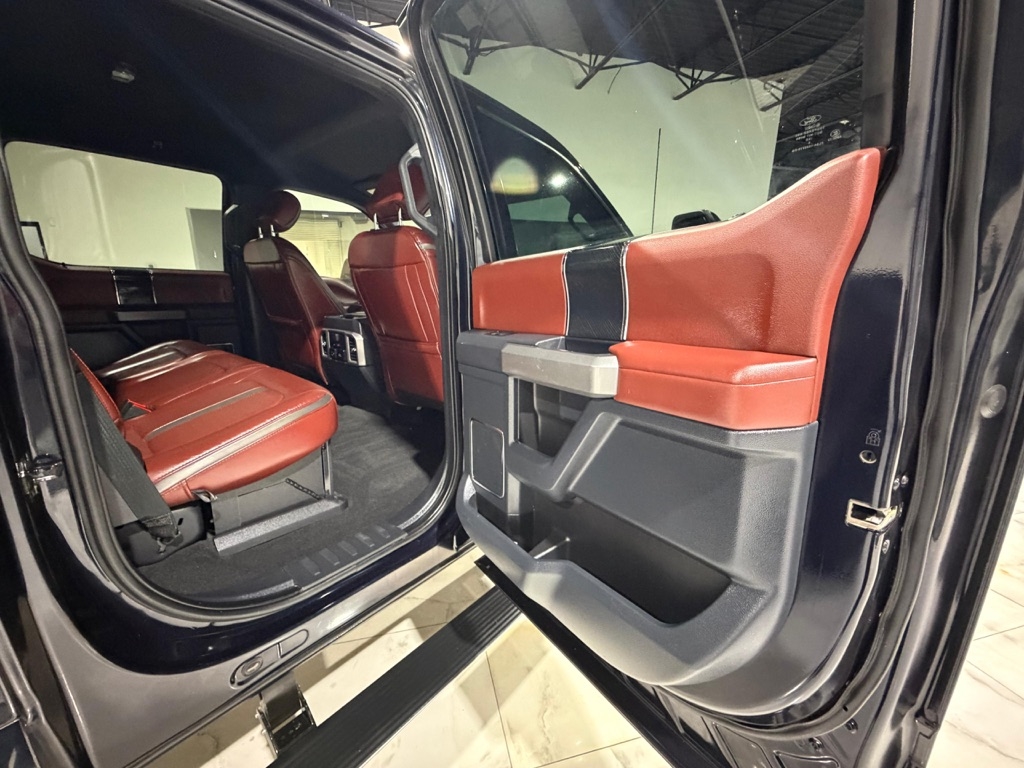 Ford F-250 SD Platinum Crew Cab 4WD 2022