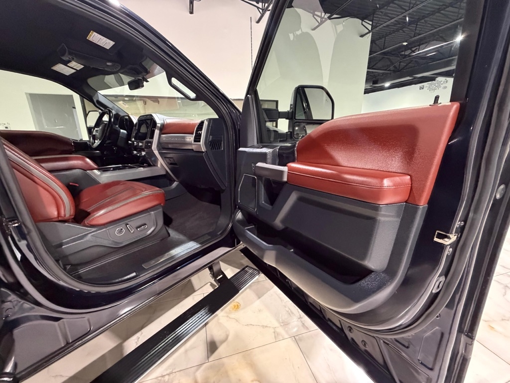 Ford F-250 SD Platinum Crew Cab 4WD 2022