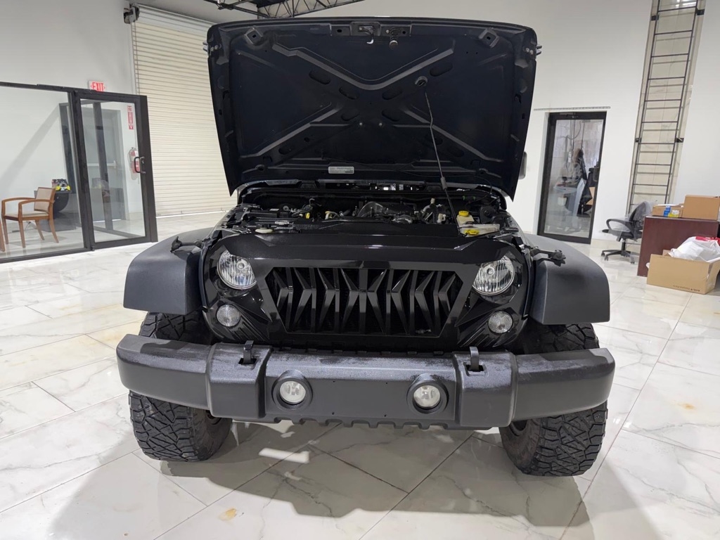 Jeep Wrangler Unlimited Sport 4WD 2016