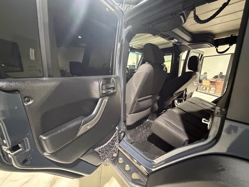 Jeep Wrangler Unlimited Sport 4WD 2016